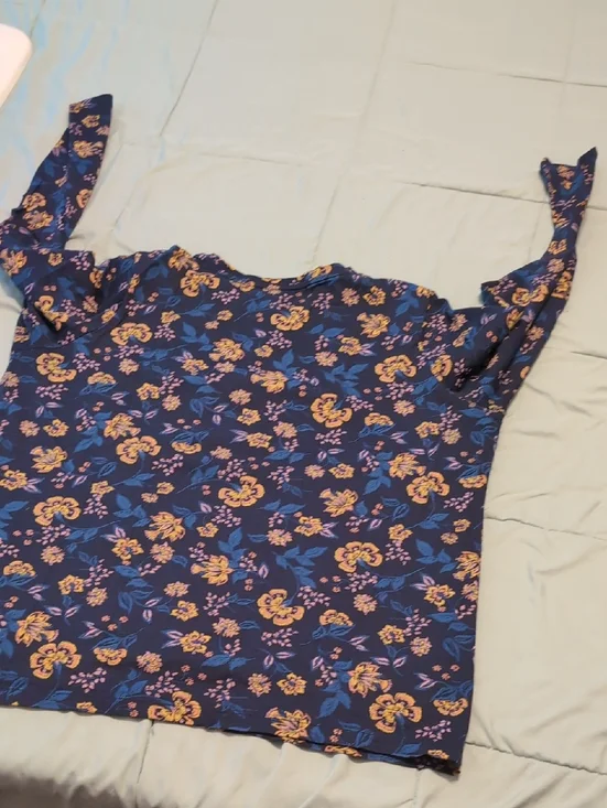 Lands' End Navy Long-Sleeve Floral Tee with Yellow Accents - Picture 7 of 7
